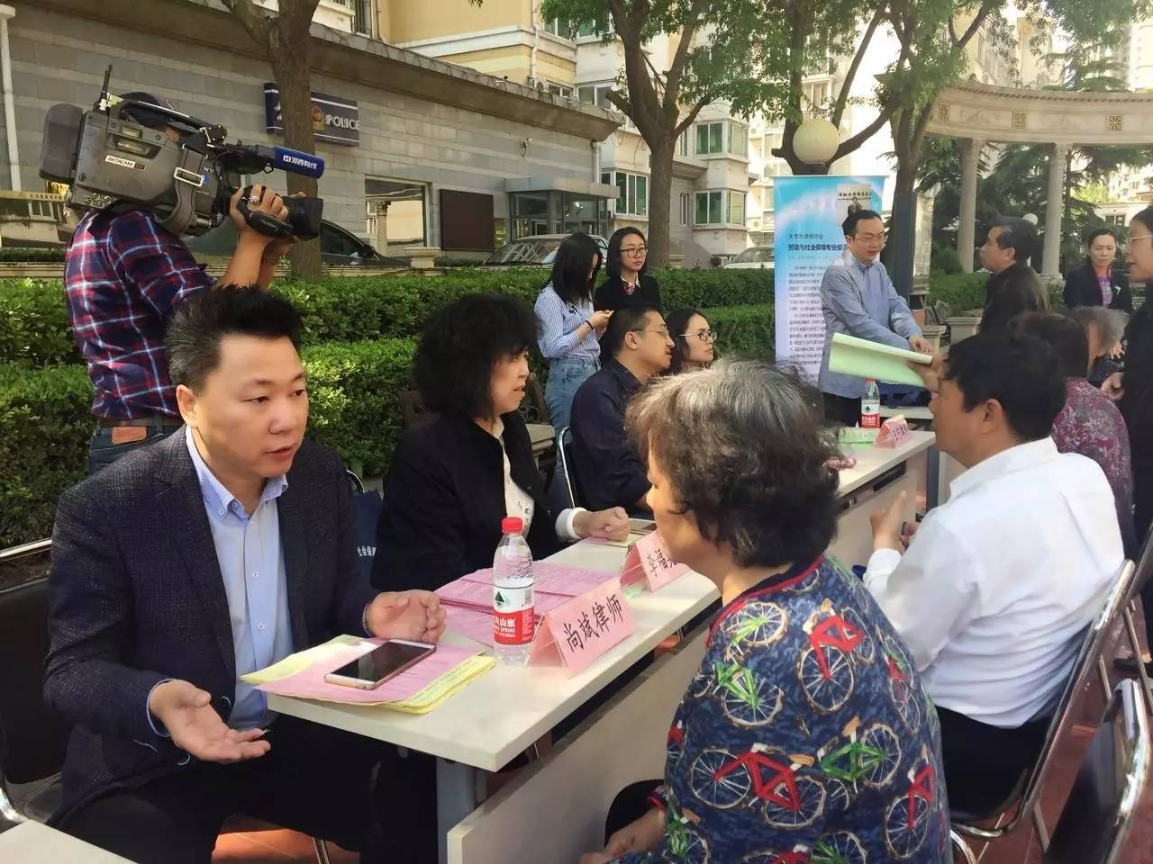 天津律師進社區普法惠民生公益活動成功舉辦